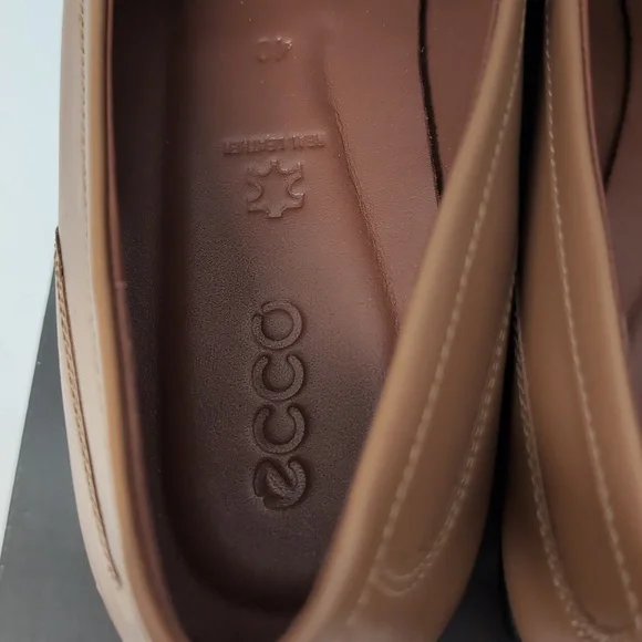 ECCO Loafers Cashmere/Chocolate US 9.5 EURO 40 NEW - Picture 10 of 11